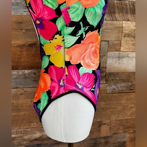 Vtg 90s LaBlanca floral 1 pc high leg deep plunge back/front hook n eye closure - Picture 9 of 11